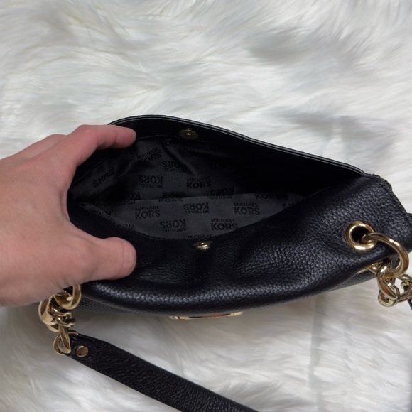 Michael Kors Black Leather Chainlink Shoulder Bag - Picture 10 of 13